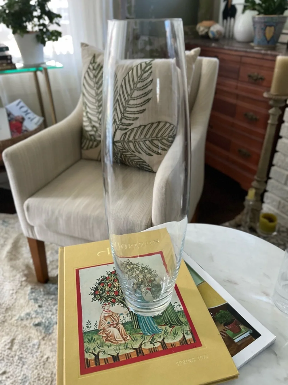 Vintage Crate ann Barrel clear tall vase. No flaws. 16 » tall